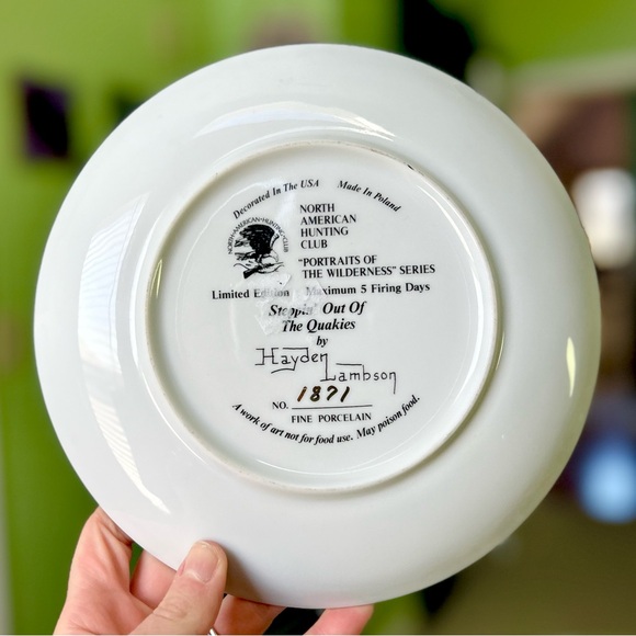 Cottagecore Woods Wilderness Deer Porcelain Collectible Wall Hanging Plate - Picture 4 of 4